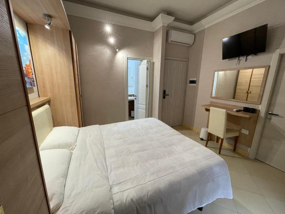 S.P.Q.R. Suite Rome Bagian luar foto