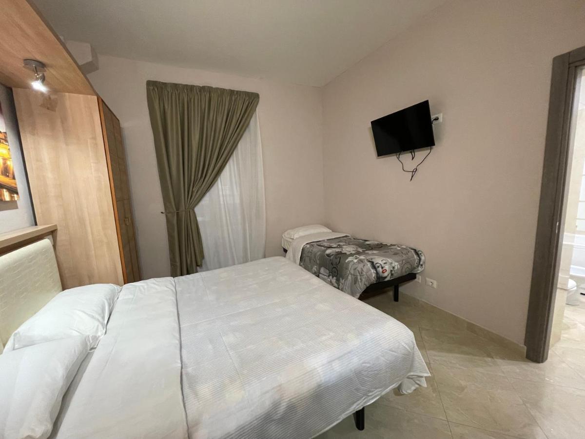 S.P.Q.R. Suite Rome Bagian luar foto